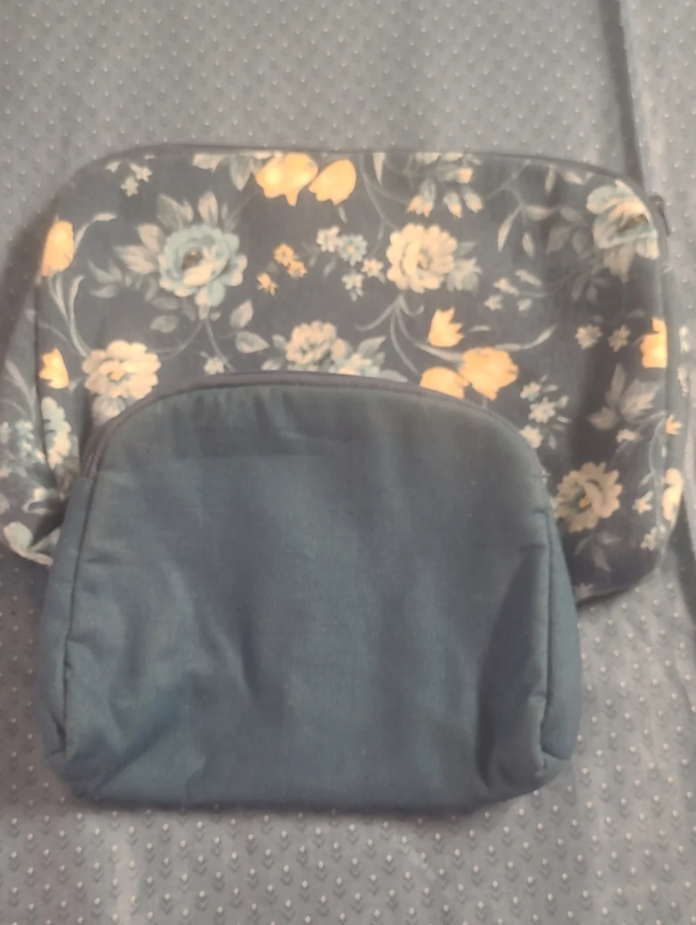 Oscar de la Renta Floral Navy and Yellow Cosmetic Pouches